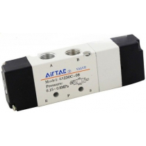 Распределитель с пневматическим управлением AirTAC 4A320-10