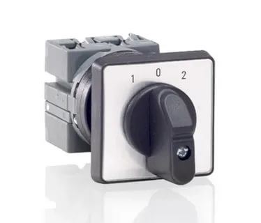 Переключатель 3-х позиционный с ключем 1-0-2 ОMU3KB ABB 1SCA022532R6420